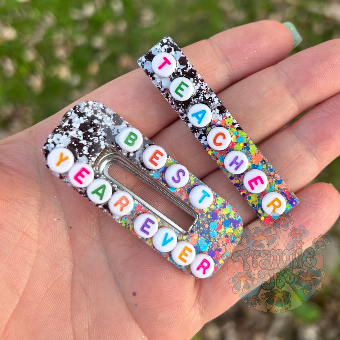 Themed hair clips (MOQ 4)-