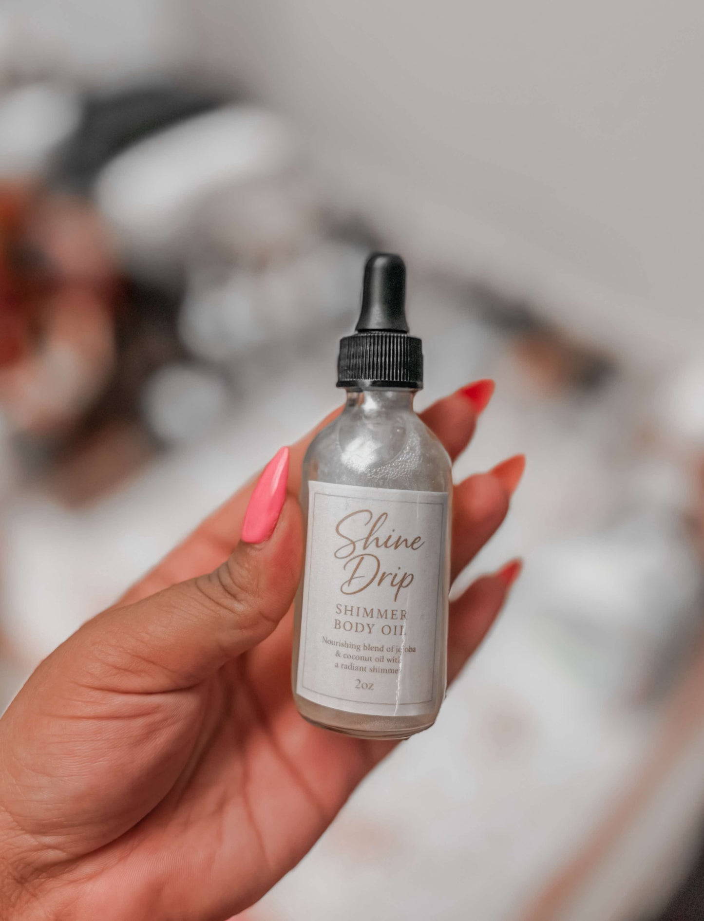 Shine drip body oil (MOQ 10)